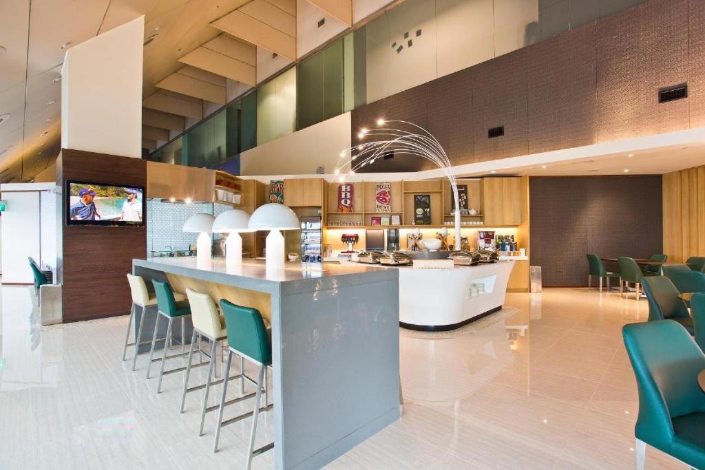 Hotel Ambassador Transit Lounge Terminal 2 Singapur Exterior foto