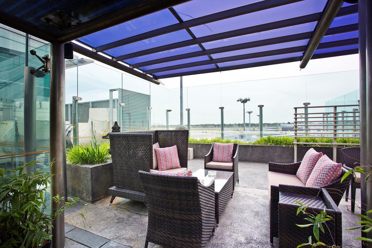 Hotel Ambassador Transit Lounge Terminal 2 Singapur Exterior foto